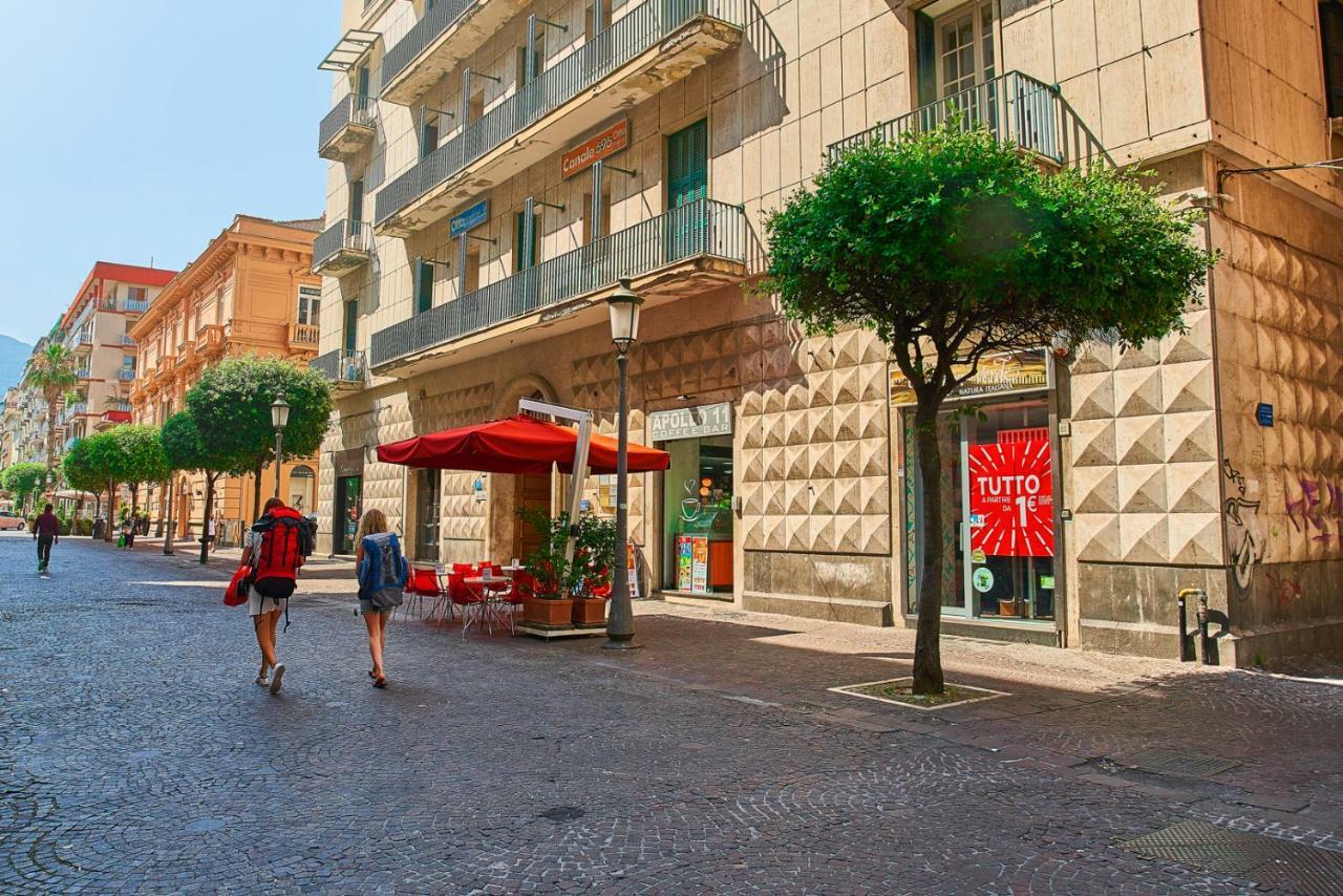 Casa Sul Corso Apartment Салерно Екстериор снимка